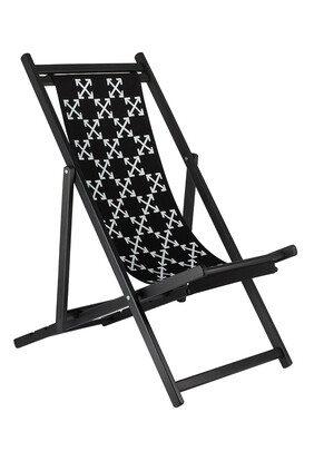 Black & White Arrows Deck Chair